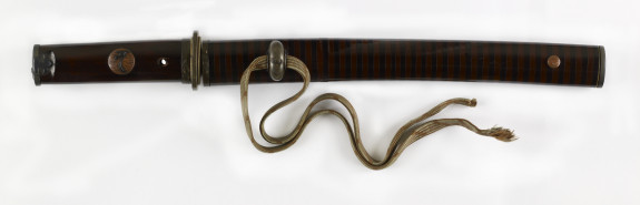 Dagger (yari) with brown lacquer saya with dark brown bands (includes 51.1251.1-51.1251.2)
