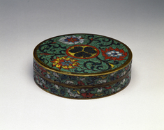 Image for Circular box with Tokugawa (aoi) crest and floral patterns