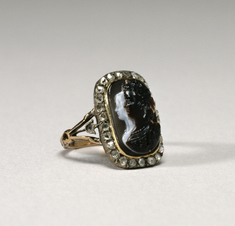 Image for Cameo Ring with Marie Antoinette and her Son, the Dauphin