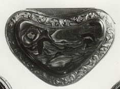 Image for Heart-Shaped Snuffbox