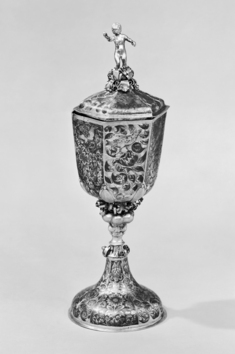 Image for Standing-Cup with Cover