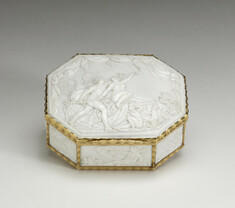 Image for Octagonal Shell Snuffbox