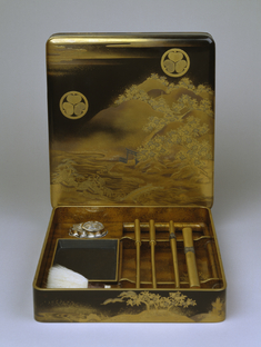 Image for Writing Box with Mountain scenes/ tokugawa mon