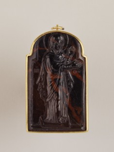 Cameo of the Virgin