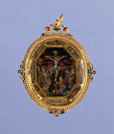 Pendant with the Crucifixation