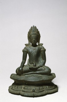 Seated Crowned Buddha in "Maravijaya"