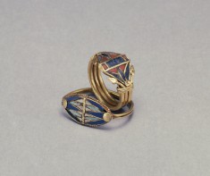 Two Rings with Lotus Flowers
