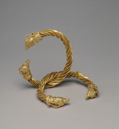 Pair of Bracelets with Antelope-Heads