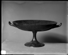 In form of kylix