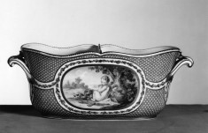Jardinière with Putti