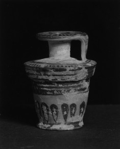Linear-type Lekythos