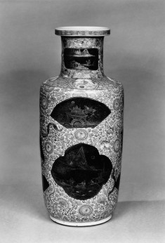 Club-Shaped Vase