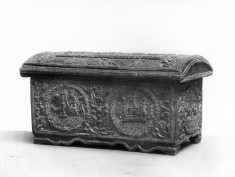 Jewelry Box with medallions with allegorical scenes