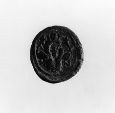 Pilgrim token with Virgin and Child