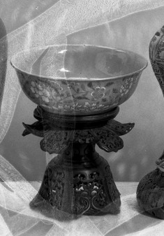 Famille Rose Bowl with Flowers