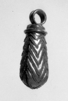 Drop-Shaped Pendant with Chevrons