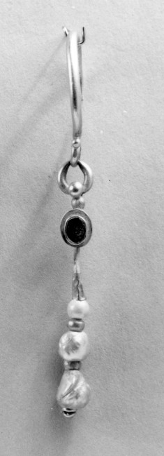 Earring