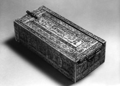 Box with Putti as Warriors