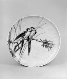Plate with Parrots