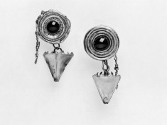 Pair of Disk-and-Pyramid Pendant Earrings