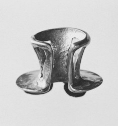 Nose Ring with Four Rectangular Holes in Rim