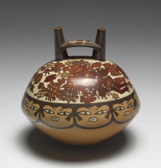Stirrup-Spouted Bottle