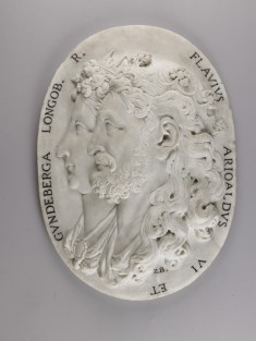 Medallion with Portraits of Flavius Arioald, Lombard King of Italy and his Wife Gundiberga
