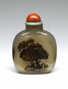 Snuff Bottle with a Bird in a Bush