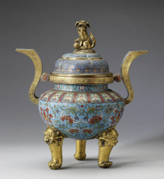 Tripod Incense Burner with Cover