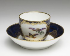 Cup and Saucer (Gobelet ‘Calabre’ et Soucoupe)