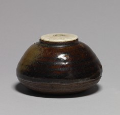 Tea Caddy with Ivory Lid