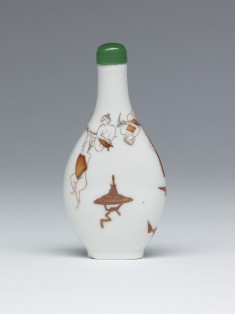 Snuff Bottle wth Sage with Seven Boys