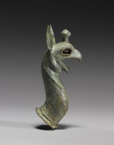 Griffin Attachment from a Cauldron