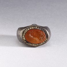 Ring with a Greco-Roman Cameo