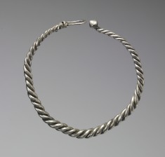 Neck Ring