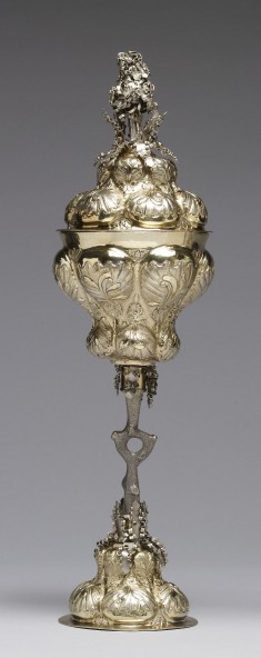 Standing Cup with Cover