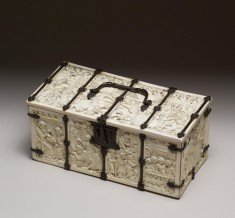 Casket with Scenes of Romances