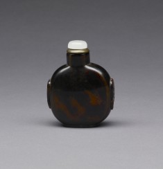Snuff Bottle with Birds