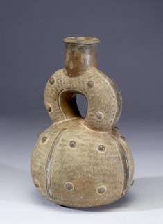 Chirimoya Effigy Bottle