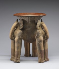 Tripod Dish