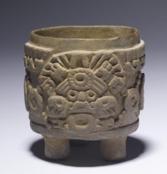 Tripod Vessel