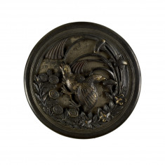 Small covered circular box decorated with quail and flowers