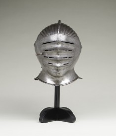 Close Helmet of the "Maximilian" Style
