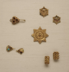 Gold Jewelry Elements