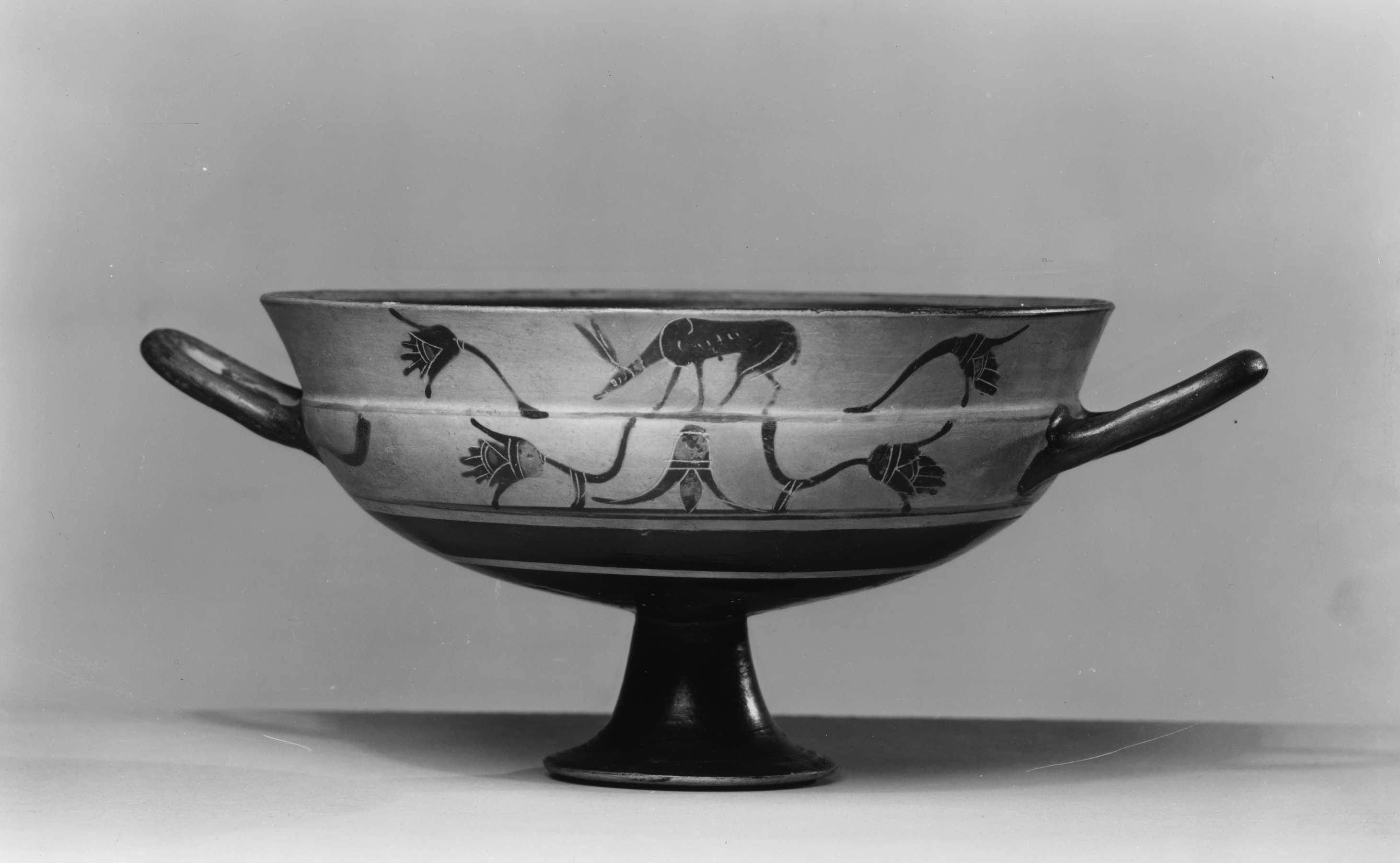 Kylix with Double Registers of Animals