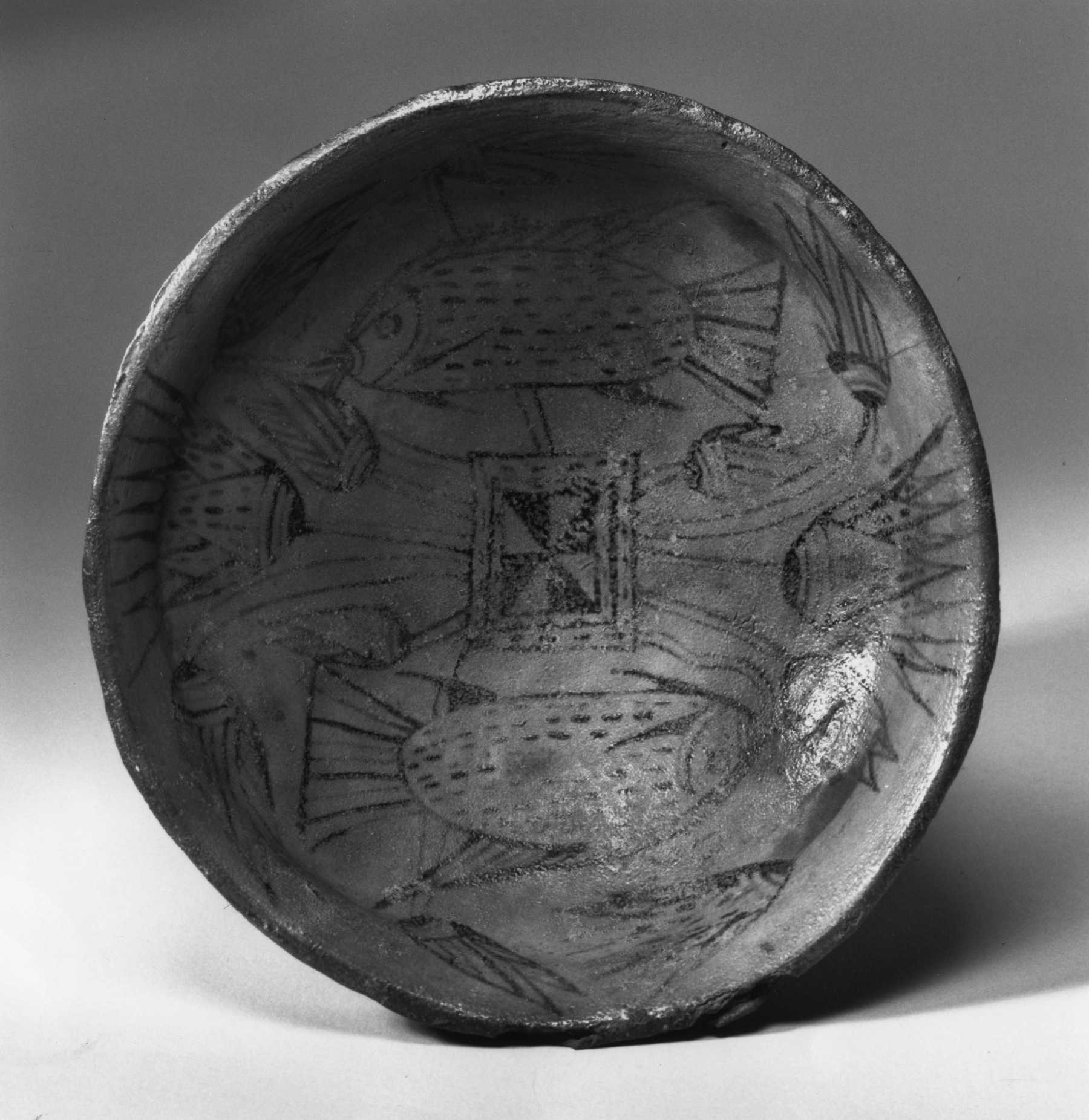 Bowl with Fish and Lotuses