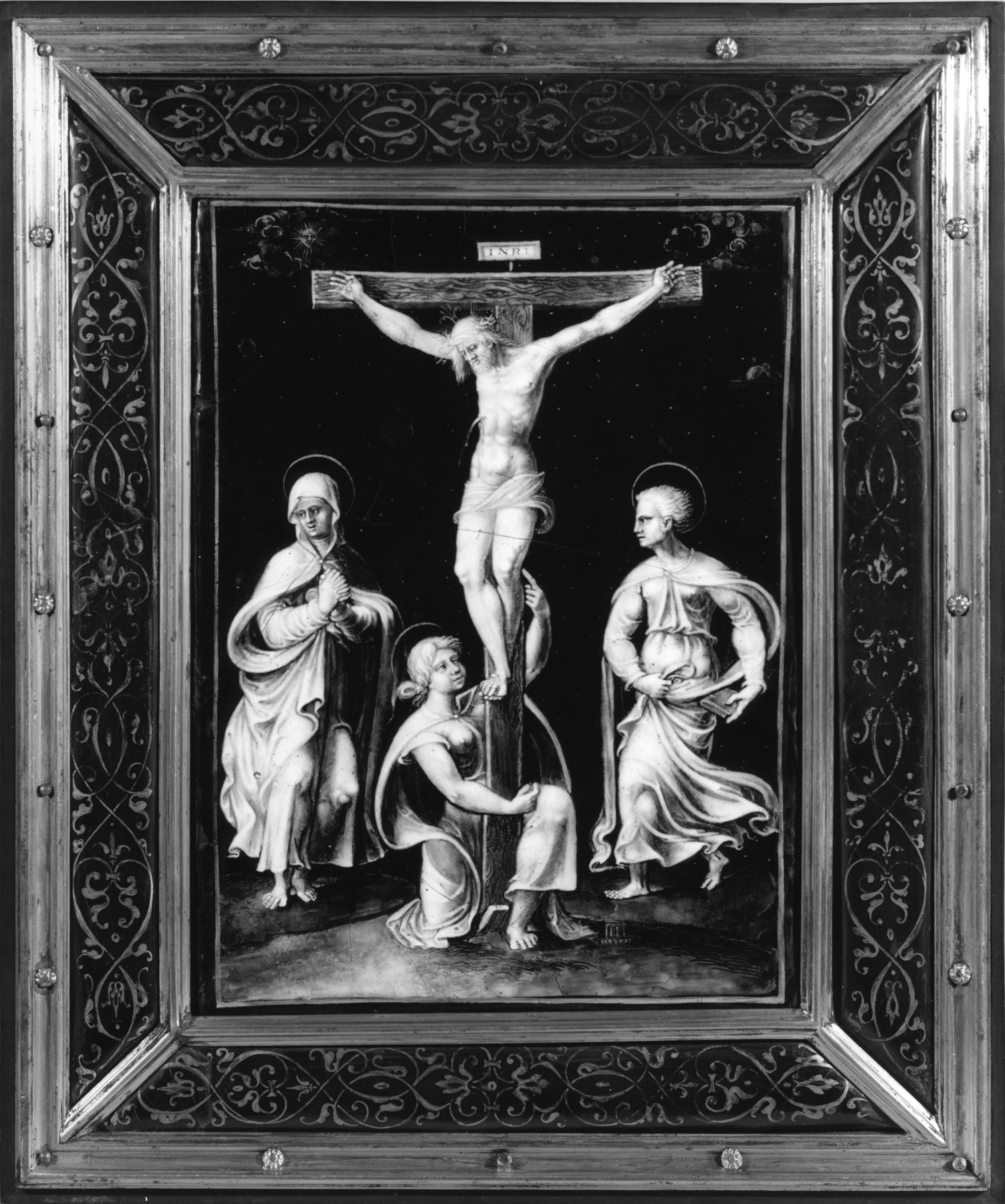 Plaque with the Crucifixion
