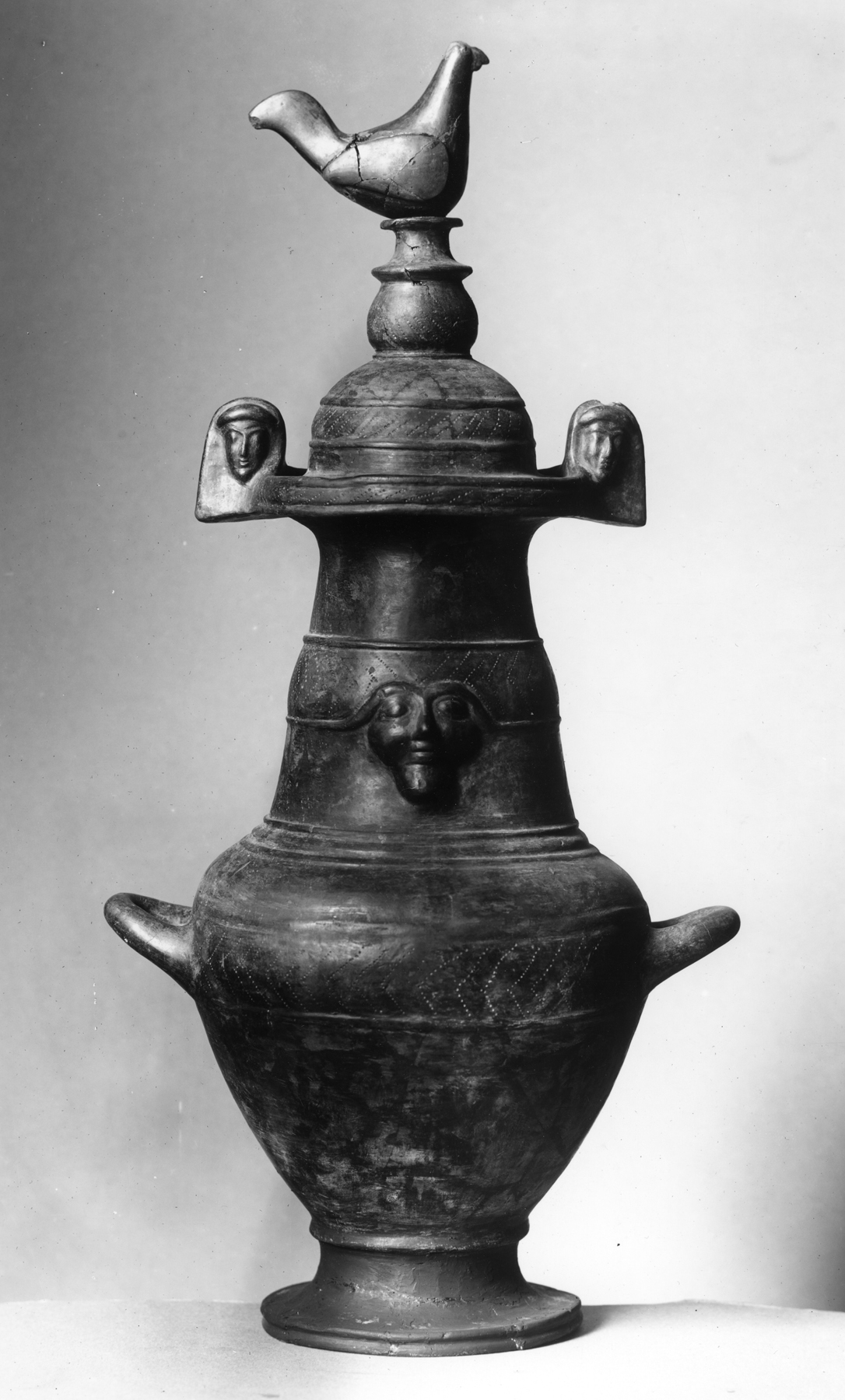 Hydria with Lid