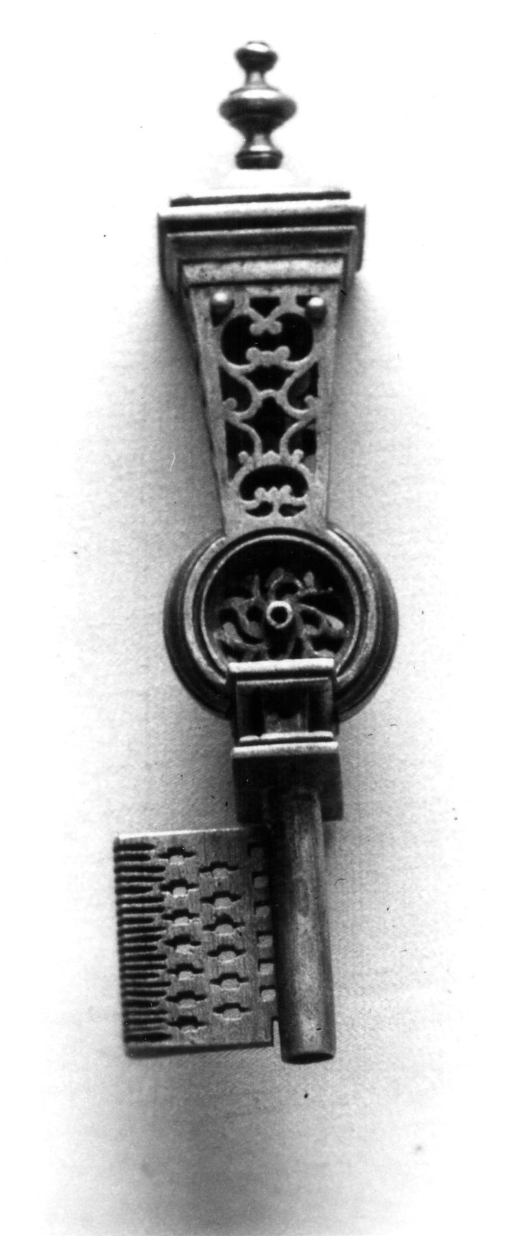 Lantern Style Masterpiece Key