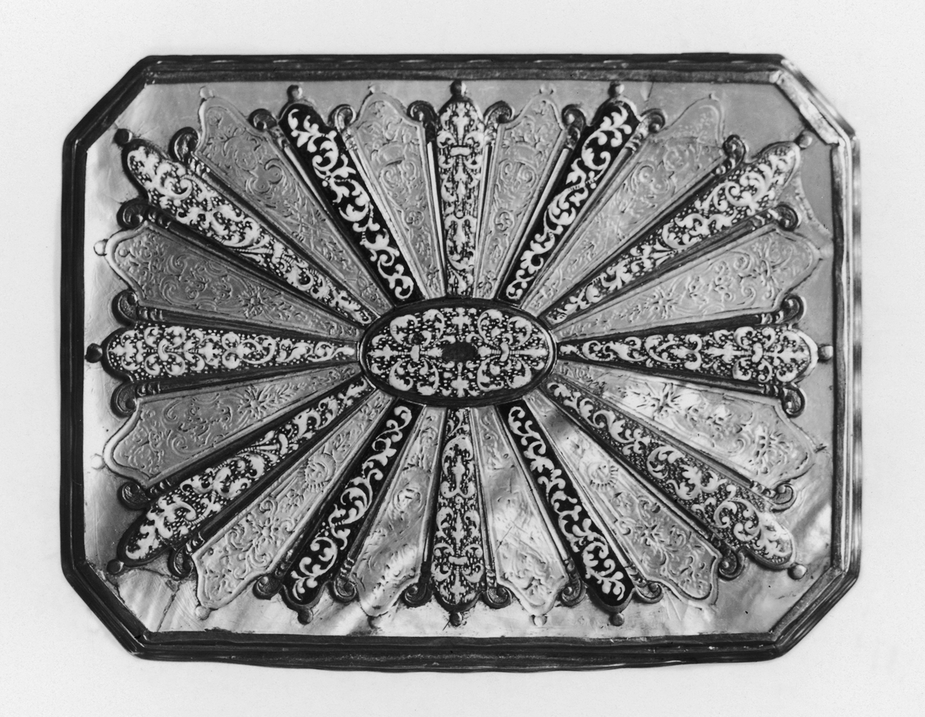 Snuffbox with Portrait of a Woman